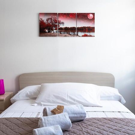 A 2 Passi Da Alba With 6 Beds Rodello Exterior photo