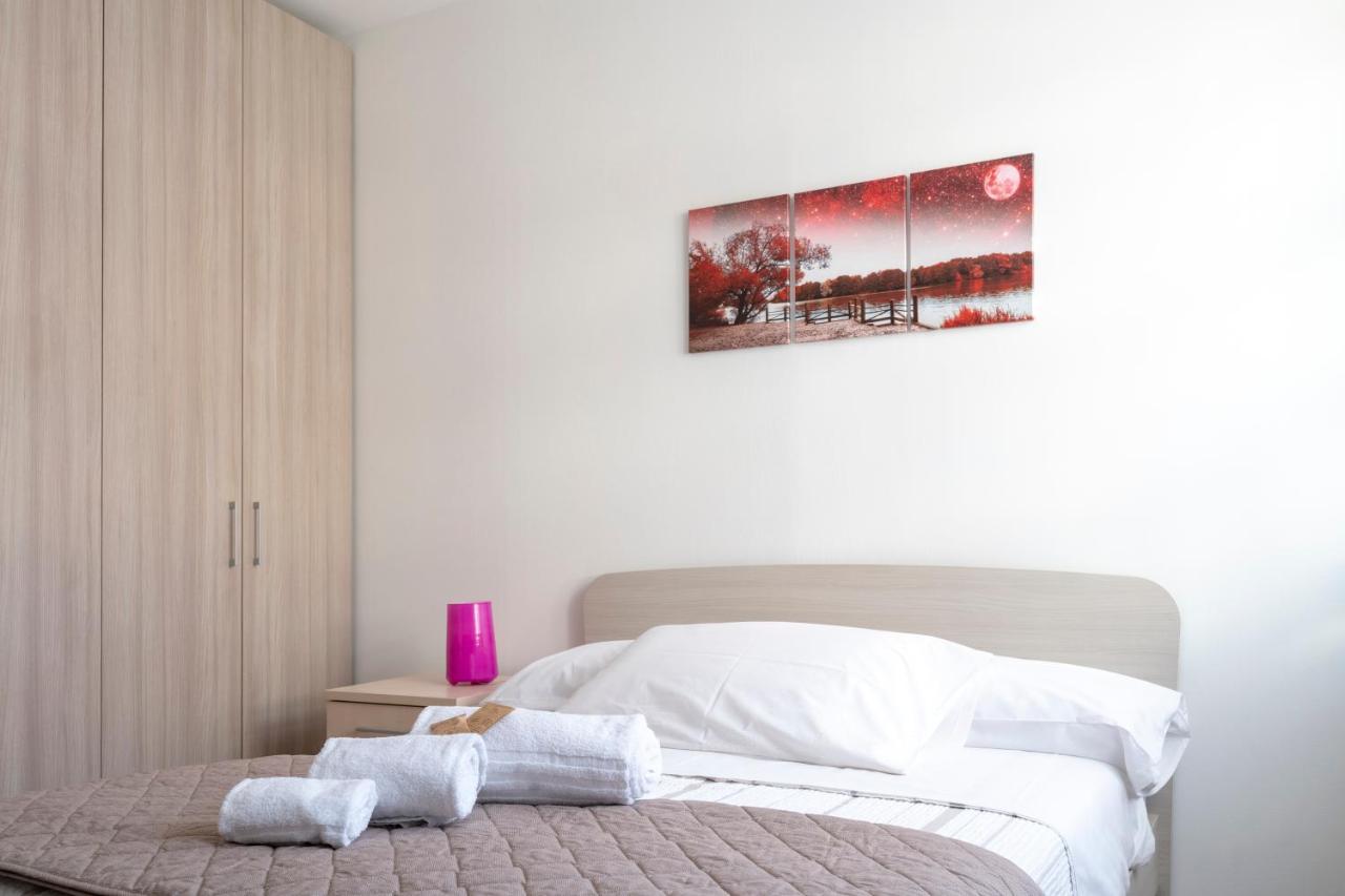 A 2 Passi Da Alba With 6 Beds Rodello Exterior photo