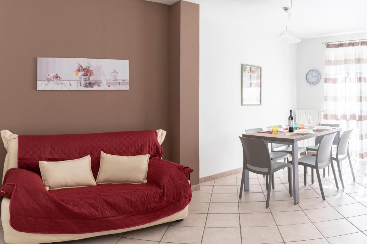 A 2 Passi Da Alba With 6 Beds Rodello Exterior photo
